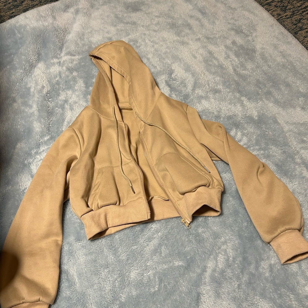 Cropped zip up - Picture 3 of 5